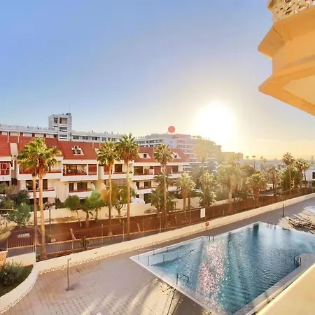 1 Bedroom David Near The In Americas Appartement